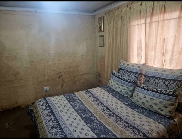 2 BEDROOM HOUSE FOR SALE IN EVATON WEST